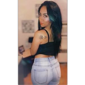 Meet your Posher, Beatriz